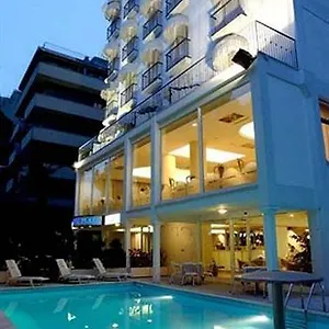 **** Szálloda Royal Plaza Olaszország
