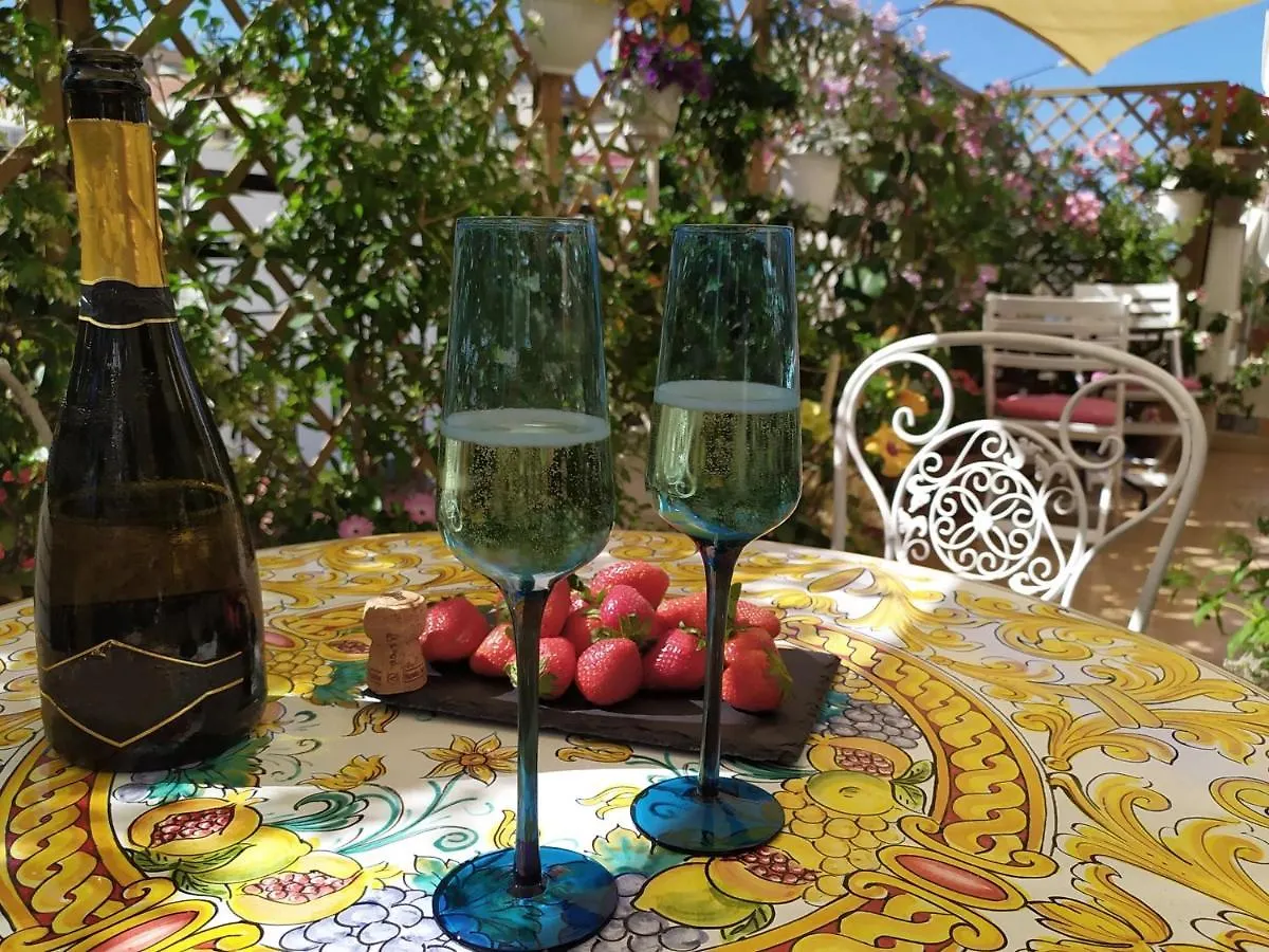 Alghero Roof Garden Bed & Breakfast